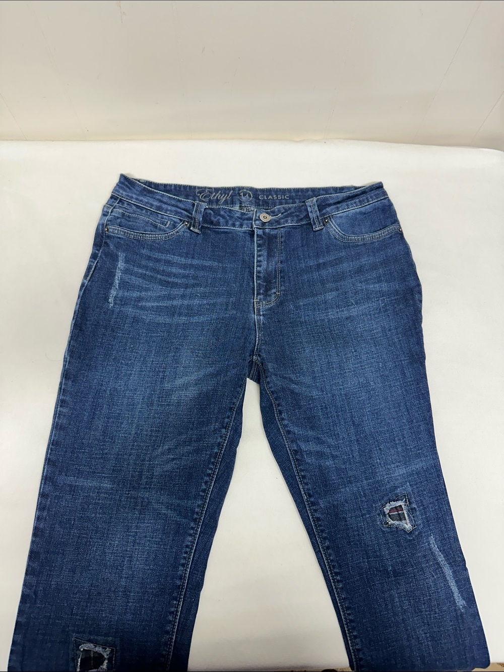 Women's Straight Leg Distressed Jeans in Dark Blue